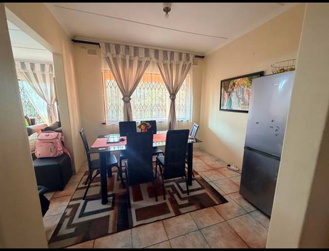 3 BEDROOM PROPERTY TO RENT IN RESERVOIR HILLS